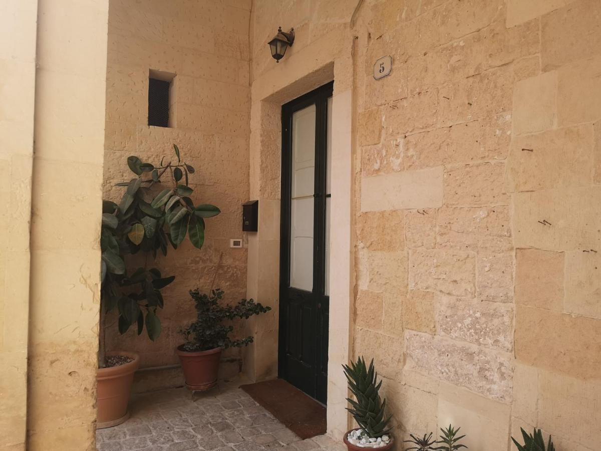 Апартаменти Piazzetta Acquaviva Лечче Екстер'єр фото